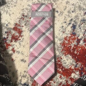 Kenneth Cole Reaction Pink and Gray Plaid Tie